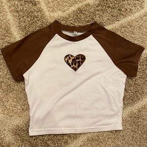 Cheetah cropped baby tee